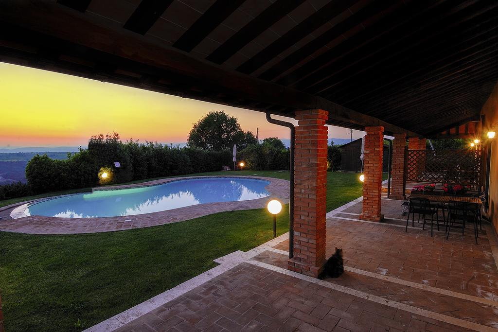 Agriturismo Poggio Delle Conche Pitigliano Exterior foto